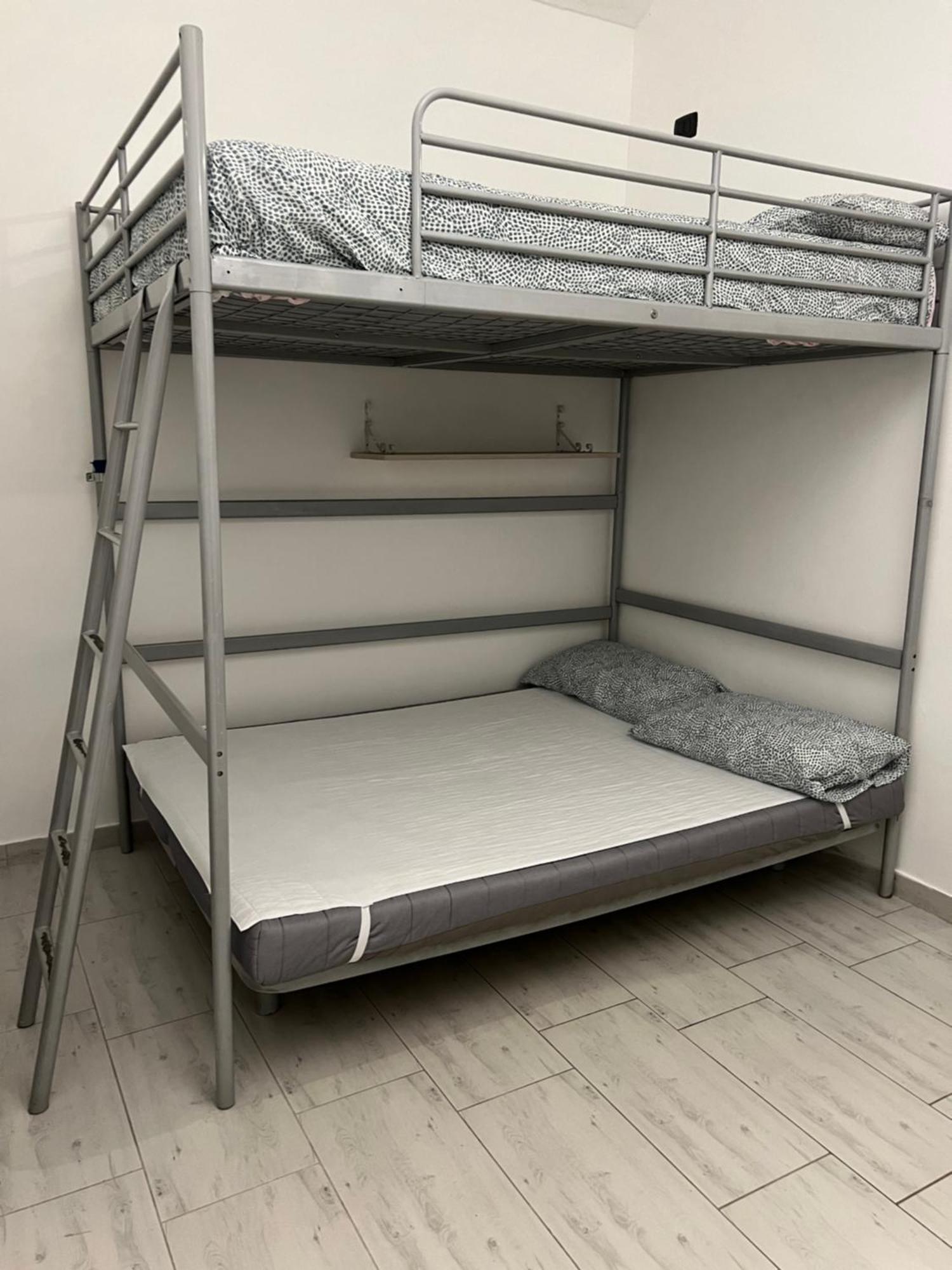 Bed2Go Brescia Apartment Turin Bagian luar foto